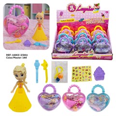 BONECA DE BOLSO CORACAO